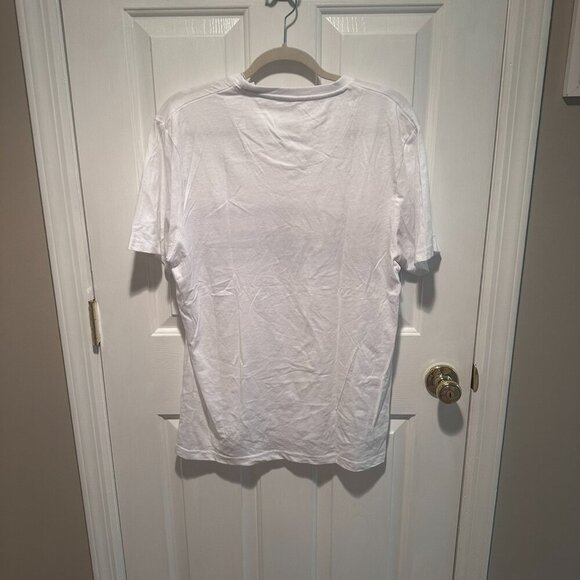 NWT Denim & Flower Ricky Singh State of Living T Shirt - Size Extra Large - Picture 4 of 4